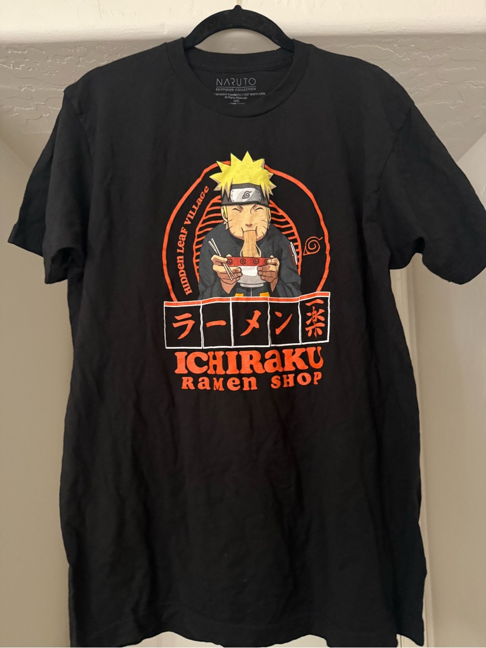 Naruto Ichiraku Ramen Shop Graphic Tee - Black (Large)